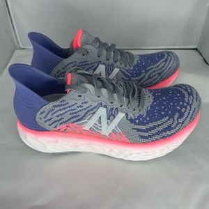 New Balance Fresh Foam Women Size 5 New without Box
